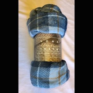 Home Collection Plaid Flannel Throw 50" x 60"